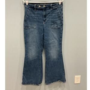 American Eagle Womens Super High-Rise Flare Jeans Size 12 Short Medium Wash